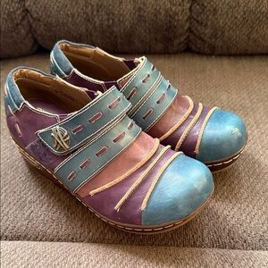 Stylish Women's Multicolor Mules